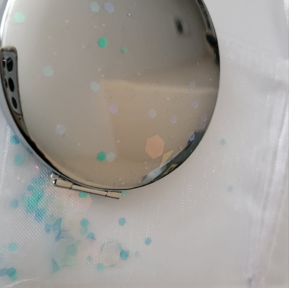 Masquerade Compact Mirror - Picture 3 of 3